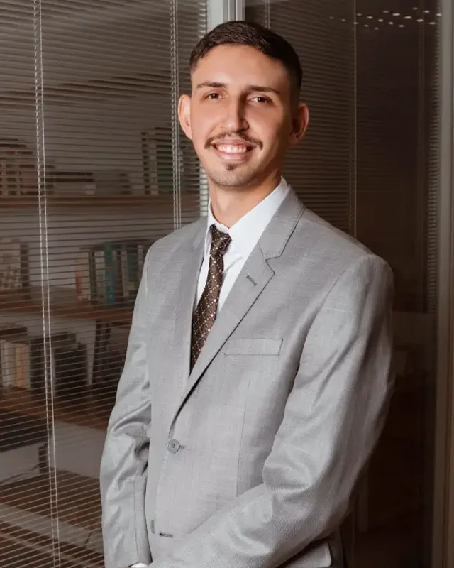 Vitor Henrique Novello de Abreu